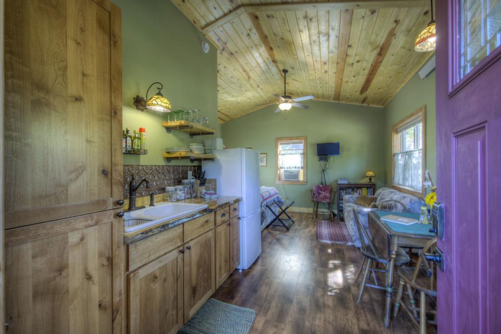 Yak Ridge Cabins And Farmstead By Mount Rushmore Villa Keystone Eksteriør bilde
